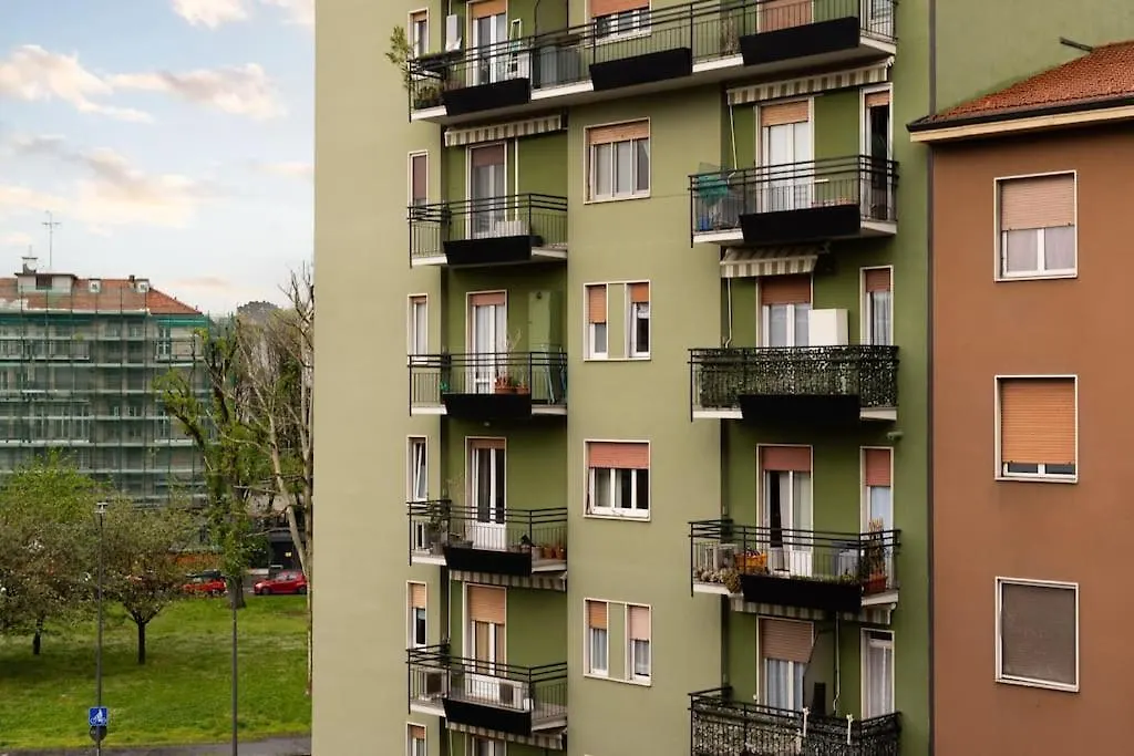 Deluxe Suite With Free Wifi And Netflix Milan