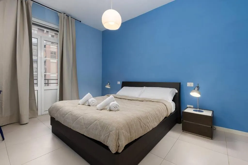 Deluxe Suite With Free Wifi And Netflix Milán 0*,